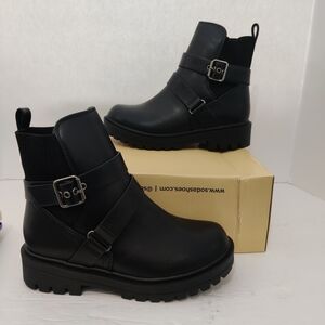 Ladies Soda Hornet Booties Size 7.5 New In Box